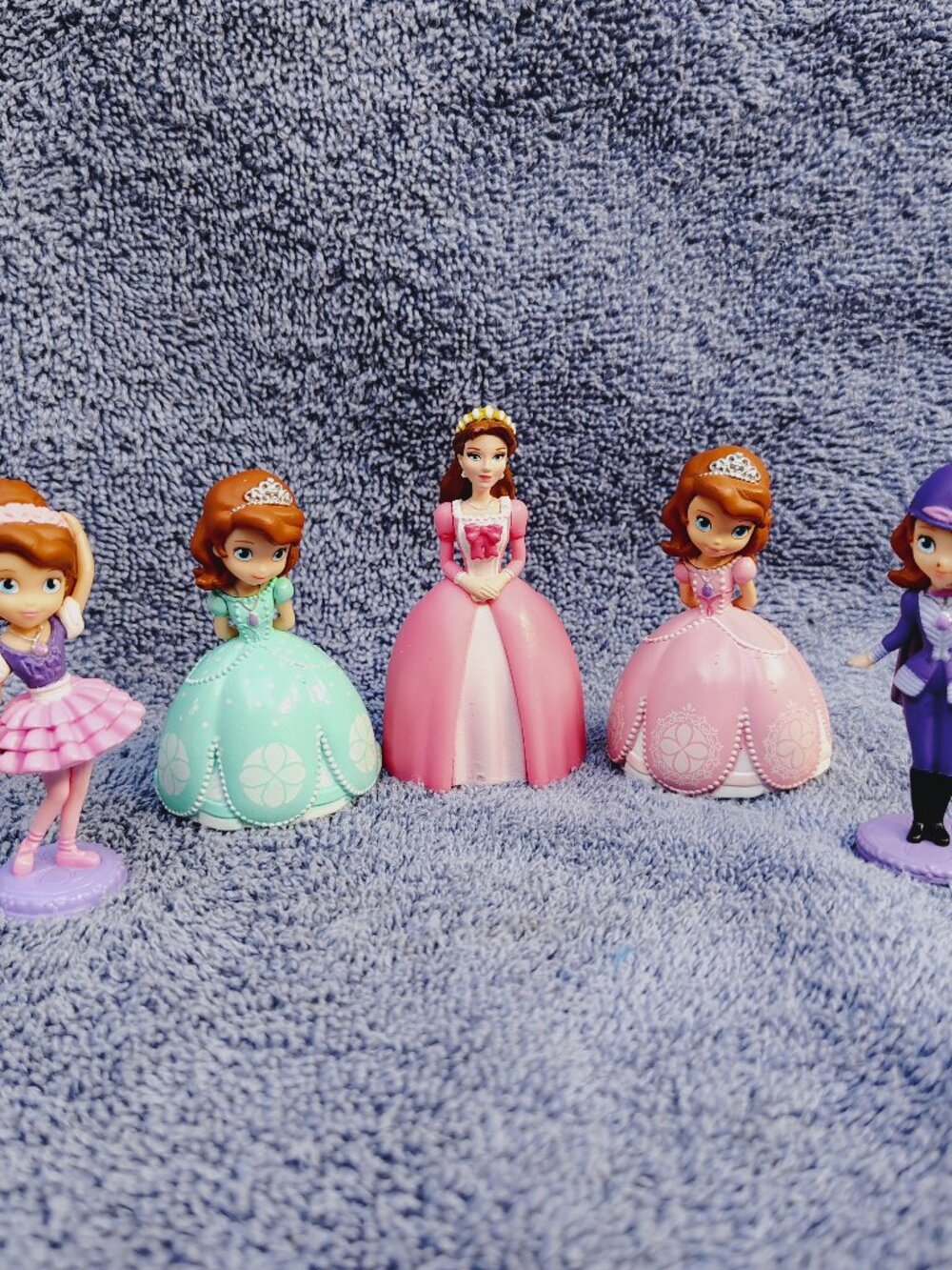 Disney Princess Sofia The First Lot Of 5 Mini Figures Queen Miranda Equestrian